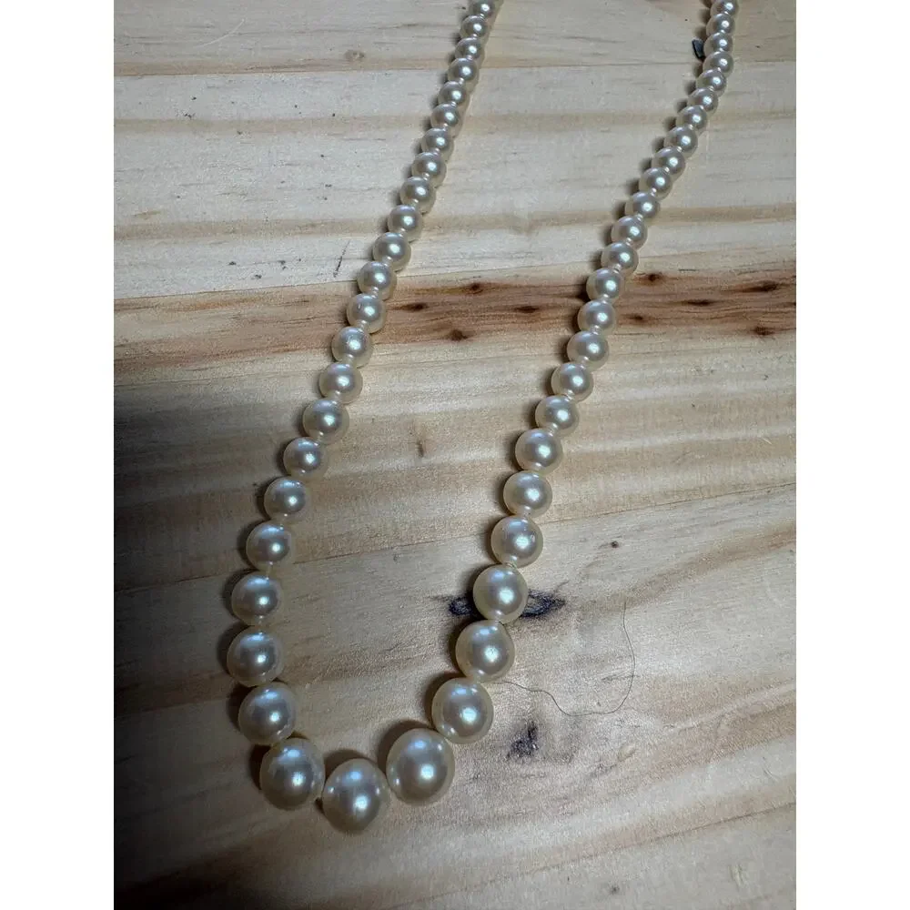 Marvella Faux Pearl Necklace Gold Tone Clasp 14